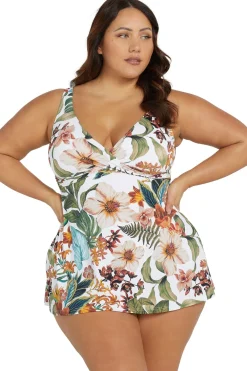 Into the Saltu Delacroix Swimdress